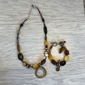 Silpada neclace and bracelet